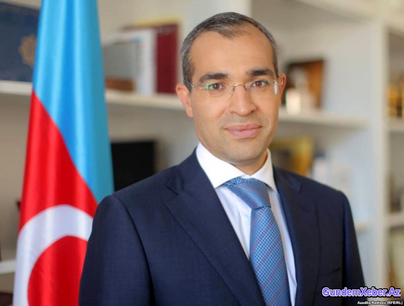Üsyan yetişdirən direktor