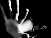 Zorakılığa təkcə qadınlar deyil, kişilər də məruz qalır