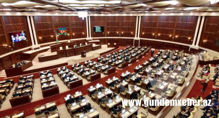 Parlamentin buraxılmasına səs verən deputatlar yenidən namizəd oldular – Siyahı