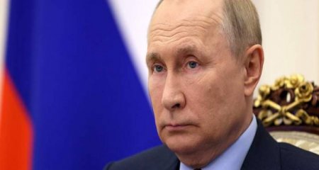 Vladimir Putin II Elizabetin vəfatı ilə bağlı başsağlığı verib