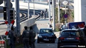 Almaniyada sürücü maşını izdihamın üzərinə sürüb, 2 nəfər həlak olub