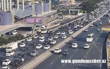 Bakının bu yollarında tıxac var