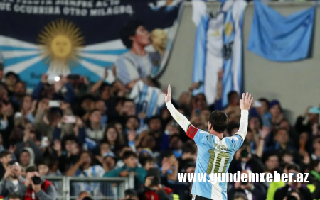 Bir dövrün sonu: Messi Argentina millisi ilə vidalaşdı